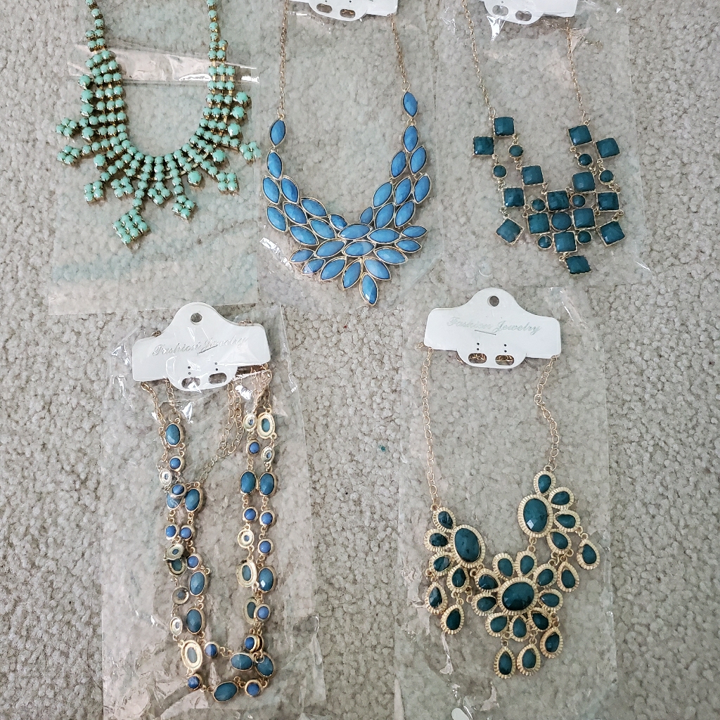 Costume Jewelry Necklaces